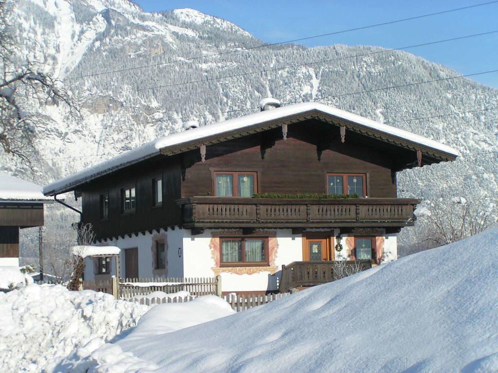 Apartment Schleicherhof 1 Strass im Zillertal Esterno foto